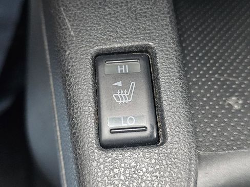 Used 2016 Nissan Leaf SV image 23