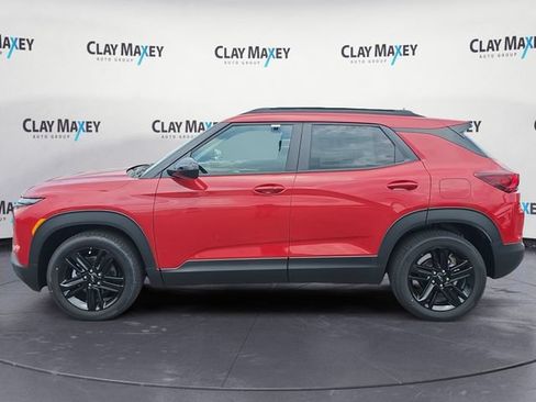 New 2026 Chevrolet TrailBlazer LT w/ Convenience Package FWD image 2