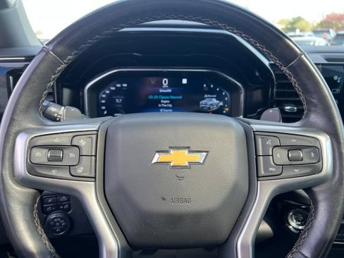 Certified 2022 Chevrolet Silverado 1500 LTZ w/ LTZ Premium Package AWD/4WD image 31