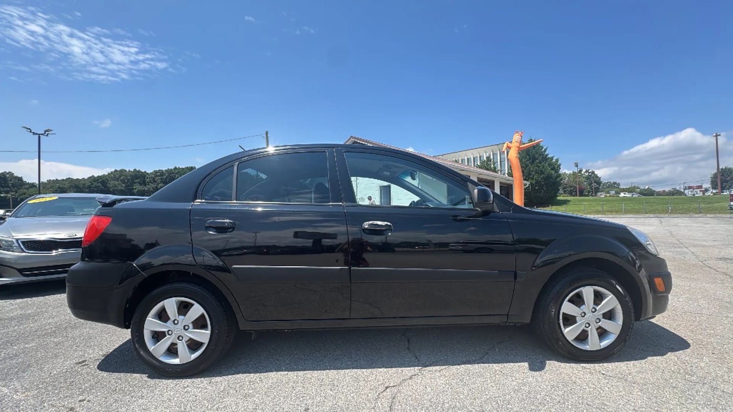 Used 2009 Kia Rio LX FWD image 6