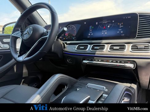 Certified 2025 Mercedes-Benz GLE 350 4MATIC w/ AMG Line Exterior image 32