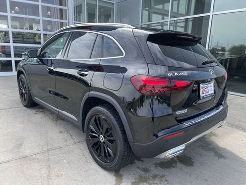Used 2025 Mercedes-Benz GLA 250 image 31