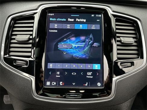 Certified 2023 Volvo XC90 B6 Plus w/ Protection Package Premier image 19