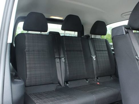 Used 2017 Mercedes-Benz Metris Passenger image 30
