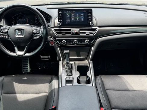 Used 2020 Honda Accord Sport image 17