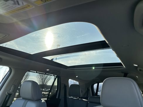 Used 2024 Honda Pilot Touring image 26