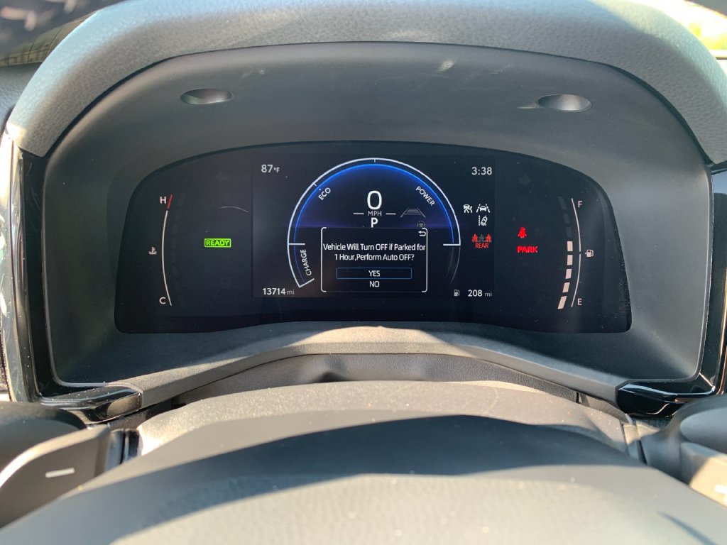 Used 2025 Toyota Camry SE w/ Convenience Package FWD image 29