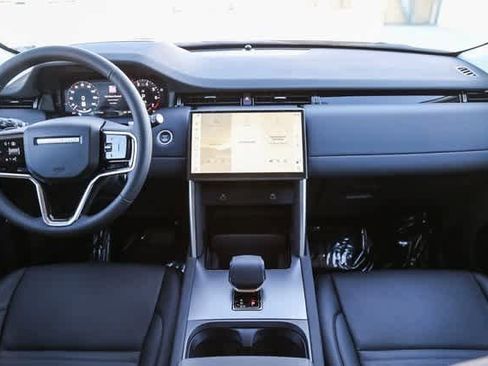 New 2024 Land Rover Discovery Sport S image 12
