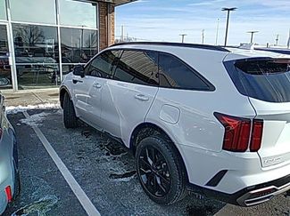 Used 2023 Kia Sorento SX video 1