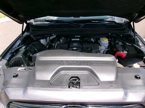 Certified 2022 RAM 2500 Laramie AWD/4WD image 18
