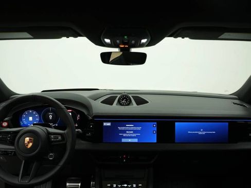 New 2026 Porsche Macan GTS Electric image 16