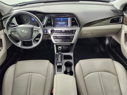 Used 2016 Hyundai Sonata Limited image 13