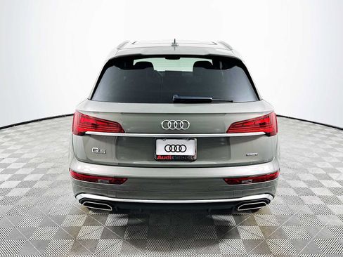 Certified 2023 Audi Q5 2.0T Premium w/ Convenience Package AWD/4WD image 6