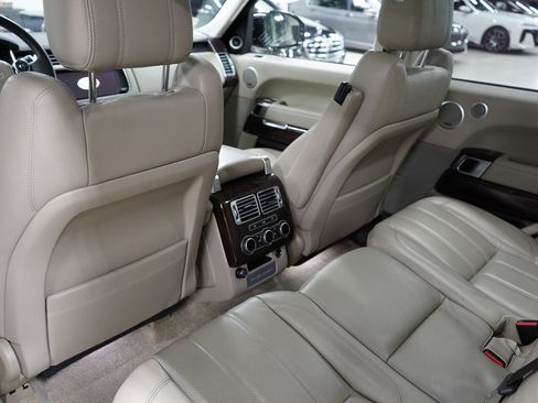 Used 2017 Land Rover Range Rover HSE AWD/4WD image 15
