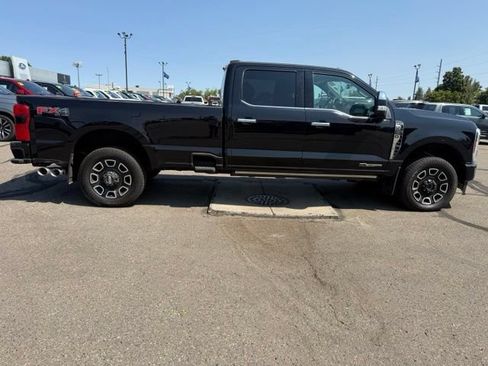 Used 2024 Ford F250 Platinum w/ FX4 Off-Road Package AWD/4WD image 11