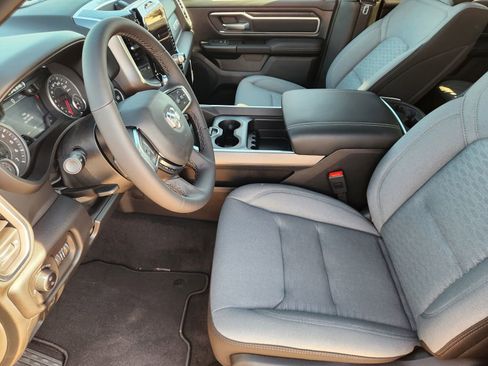 New 2026 RAM 1500 4x4 Crew Cab image 12