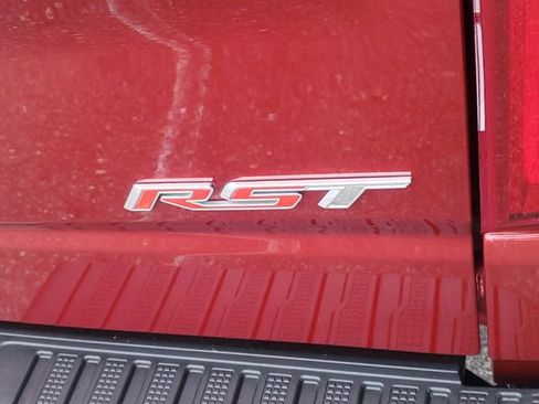 Certified 2021 Chevrolet Silverado 1500 RST image 7