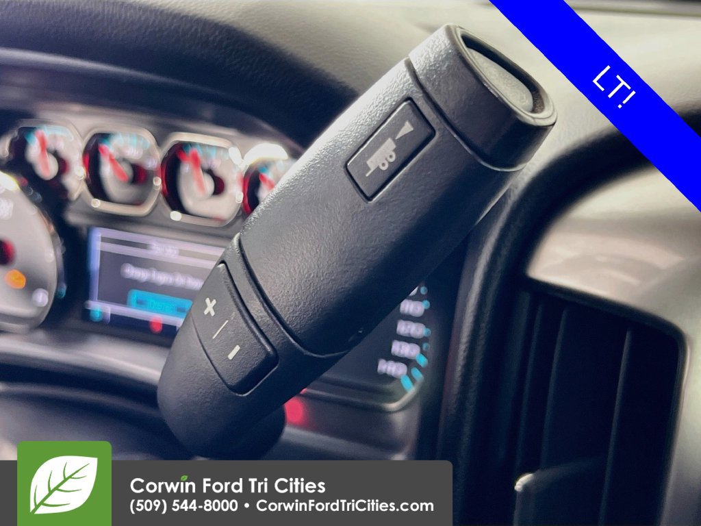 Used 2018 Chevrolet Silverado 1500 LT w/ All Star Edition AWD/4WD image 9