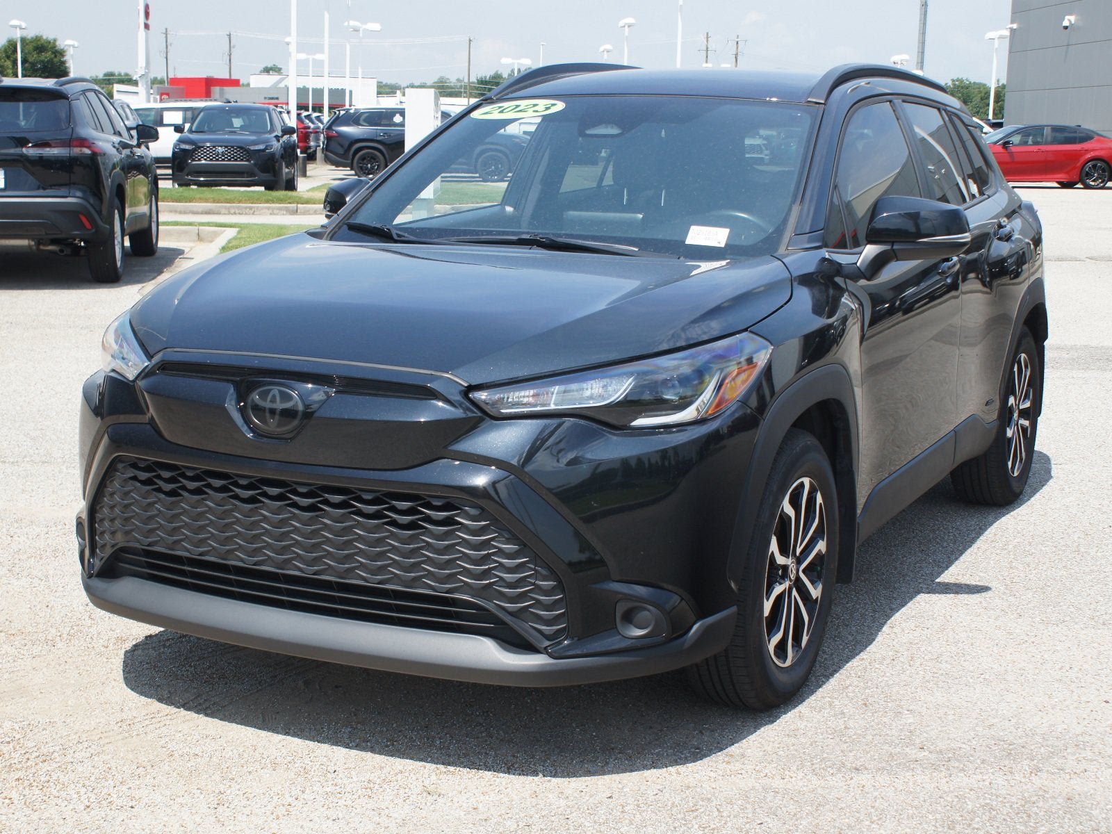 Used 2023 Toyota Corolla Cross AWD Hybrid image 2