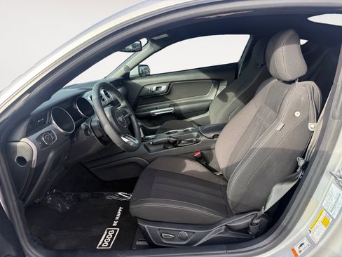 Used 2018 Ford Mustang GT w/ Black Accent Package image 10