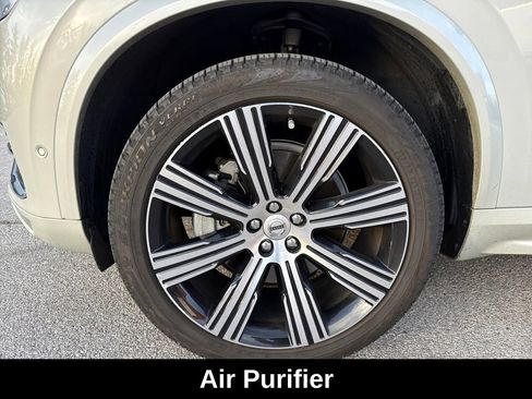 Used 2022 Volvo XC90 T6 Inscription w/ Advanced Package image 10