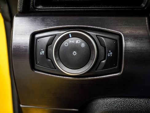 Used 2017 Ford Mustang Shelby GT350 w/ Electronics Package image 34