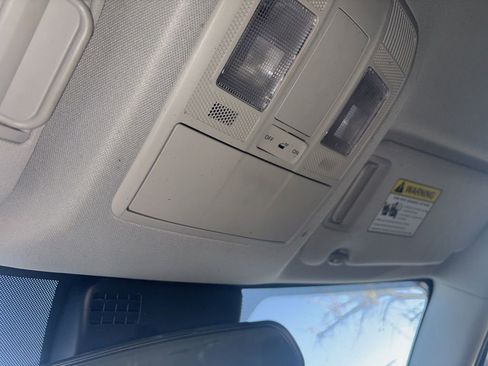 Used 2019 MAZDA CX-5 Touring image 5