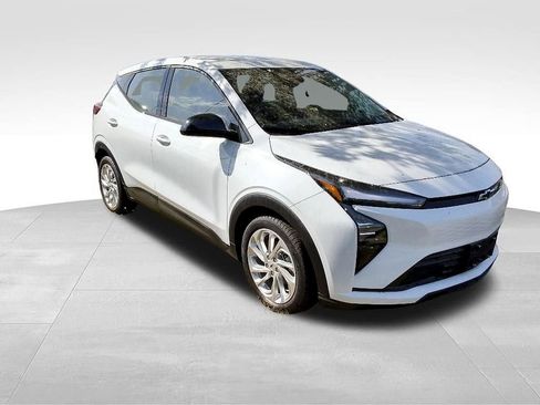 New 2027 Chevrolet Bolt LT w/ Comfort Package FWD image 2