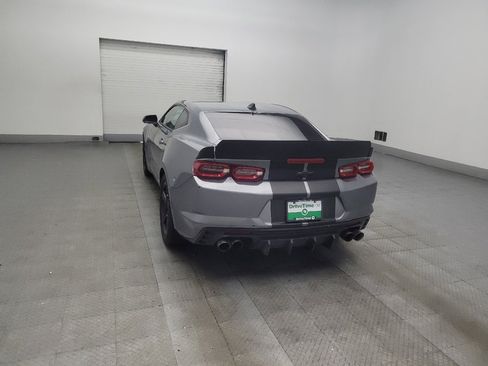 Used 2020 Chevrolet Camaro LT RWD image 5