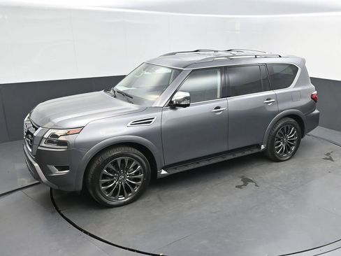 Used 2023 Nissan Armada Platinum w/ Captain's Chairs Package image 27