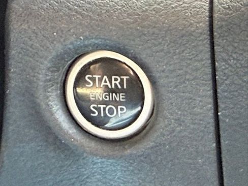 Certified 2024 Nissan Frontier SV w/ SV Convenience Package image 33