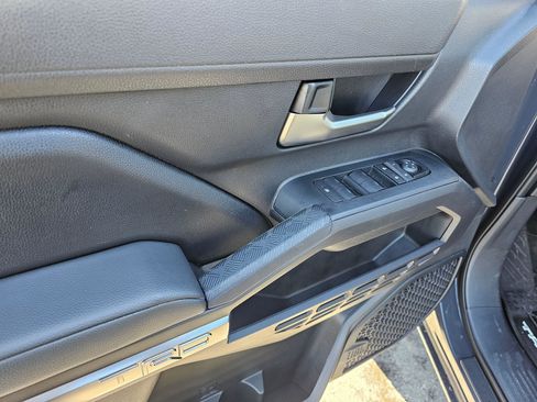 Used 2024 Toyota Tacoma TRD Sport w/ TRD Sport Premium Package image 20