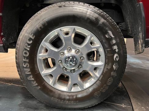 Used 2023 RAM 3500 Laramie image 27