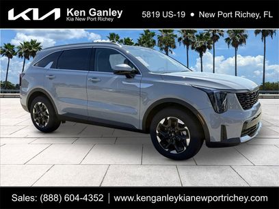 New 2025 Kia Sorento S w/ Panoramic Sunroof Package