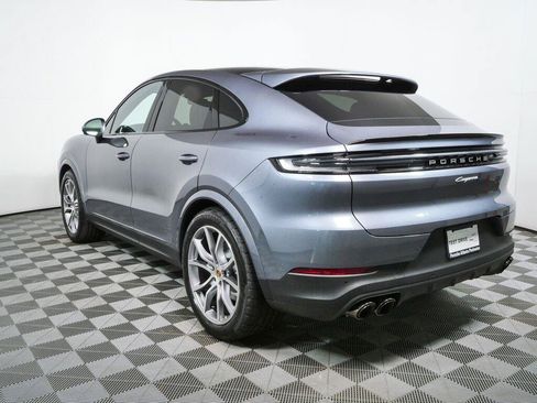 New 2026 Porsche Cayenne Coupe AWD/4WD image 3