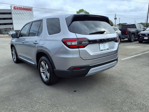 Used 2024 Honda Pilot EX-L image 3