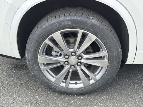 Certified 2023 Cadillac XT6 Premium Luxury w/ Technology Package image 17