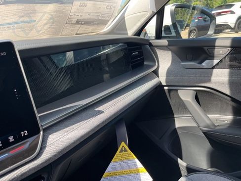 New 2025 Volkswagen Tiguan S image 22