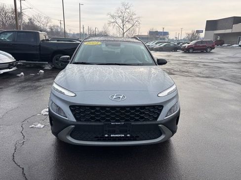 Used 2023 Hyundai Kona SEL image 2
