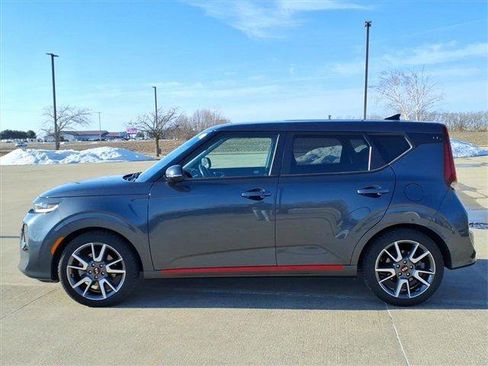 Used 2021 Kia Soul Turbo image 2