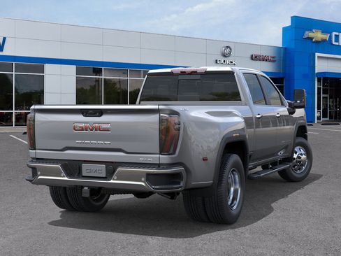 New 2026 GMC Sierra 3500 SLT w/ Texas SLT Premium Package image 4