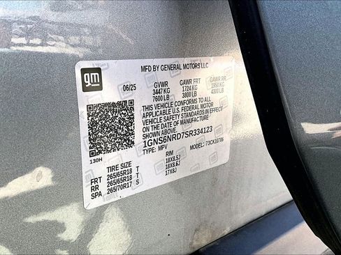 Used 2025 Chevrolet Tahoe LT image 41