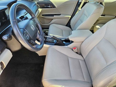 Used 2014 Honda Accord EX-L image 11