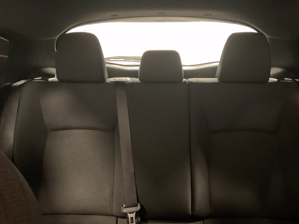 Used 2018 Toyota C-HR XLE FWD image 32