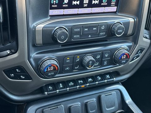 Used 2017 GMC Sierra 1500 Denali w/ Denali Ultimate Package AWD/4WD image 19