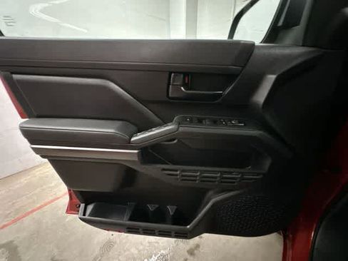 Used 2024 Toyota Tacoma SR5 AWD/4WD image 16