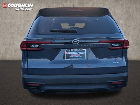 Used 2025 Toyota Grand Highlander FWD image 6