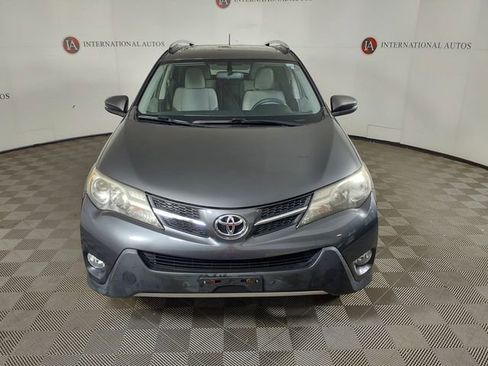 Used 2013 Toyota RAV4 XLE AWD/4WD image 2