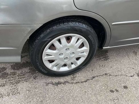 Used 2004 Honda Civic LX image 12