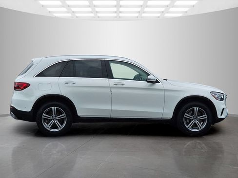 Used 2022 Mercedes-Benz GLC 300 image 7